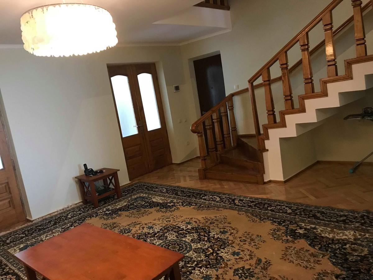 Gorgiladze 66-58 Appartement Batoemi Buitenkant foto